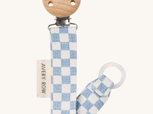 Avery Row Pacifier Holder