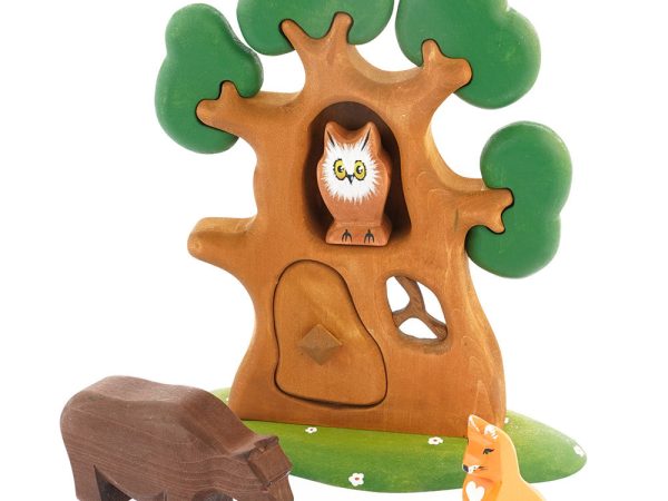 Bumbu Ancient Wooden Oak Tree Set with Animals