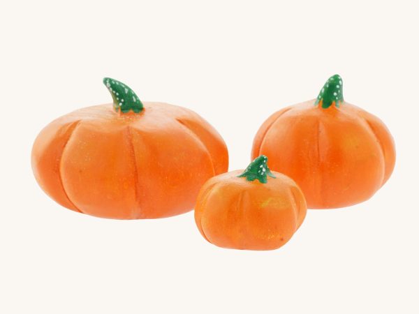 Bumbu Handmade Wooden Pumpkins