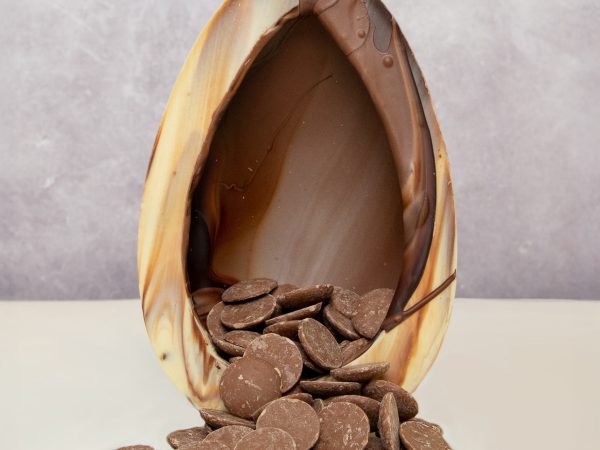 Cocoa Loco Marbled Fairtrade Chocolate Egg 225g