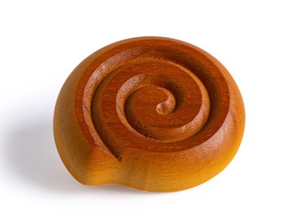 Erzi Cinnamon Bun Wooden Play Food