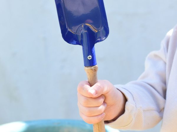 Glückskäfer Square Metal Shovel - Blue