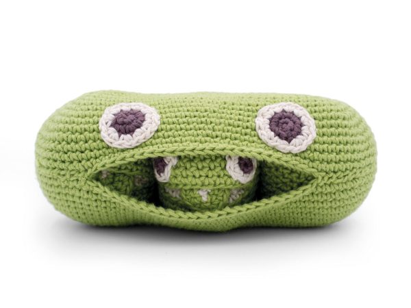 MyuM Green Pea Family Rattle Toy