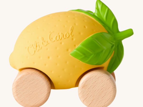 Oli & Carol Lou The Lemon Car