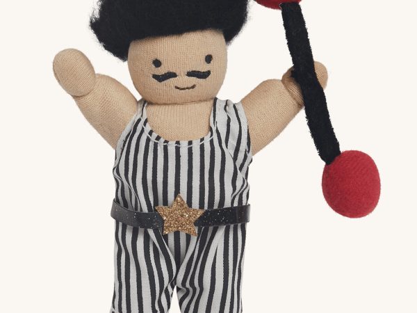 Olli Ella Holdie Folk Samson The Strongman