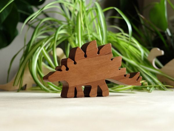 O_wow Handmade Walnut Stegosaurus
