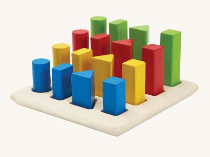 PlanToys Geometric Peg Board