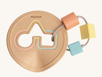 PlanToys Shape Sorter