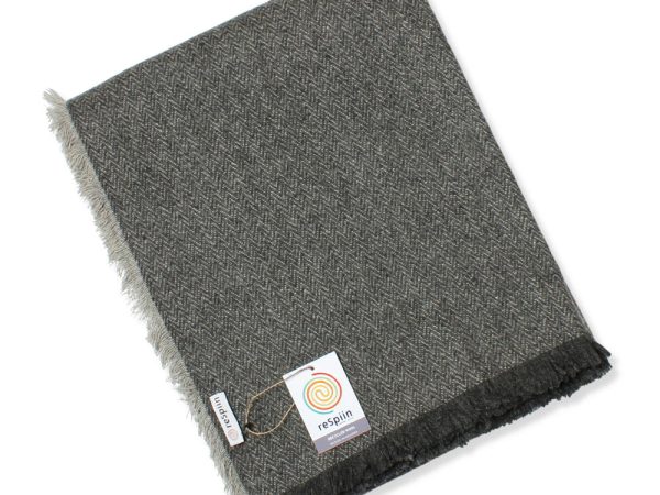 ReSpiin Recycled Wool Throw - Slate Grey