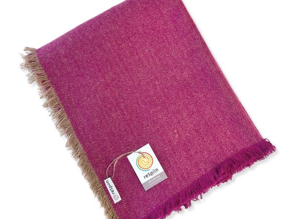 ReSpiin Recycled Wool Throw - Mulberry Purple