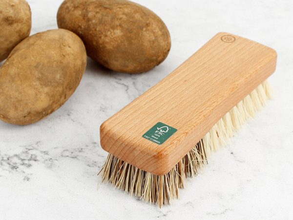 A Slice Of Green Wooden Vegetable Brush - Plant-Based Bristles