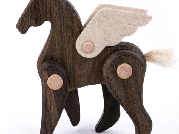 Tobe Black Oak Pegasus